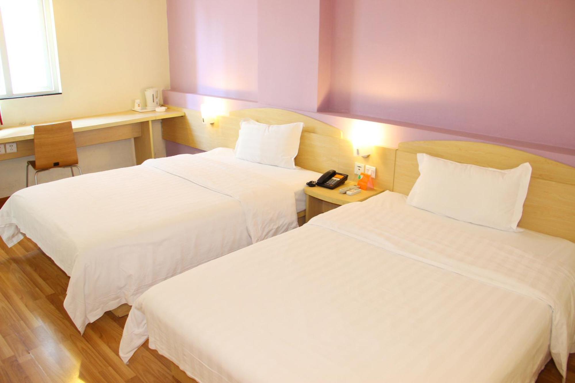 Iu Hotel Guangzhou Jingxi Nanfang Hospital Station Екстер'єр фото