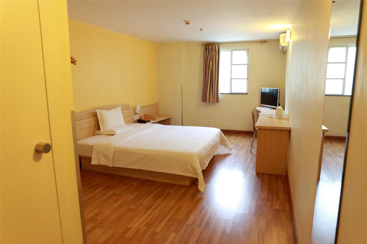 Iu Hotel Guangzhou Jingxi Nanfang Hospital Station Екстер'єр фото
